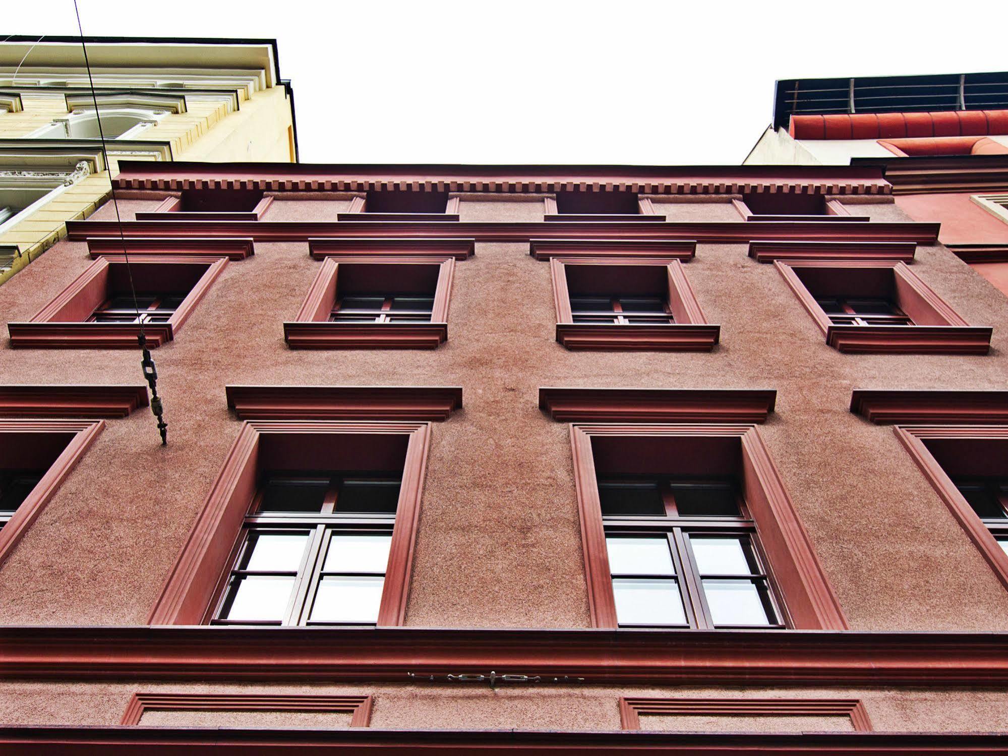 Five Stars Bed&Breakfast Wroclaw Exterior photo
