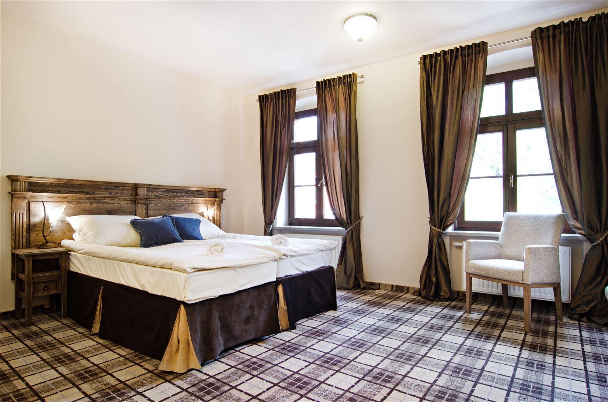 Five Stars Bed&Breakfast Wroclaw Exterior photo